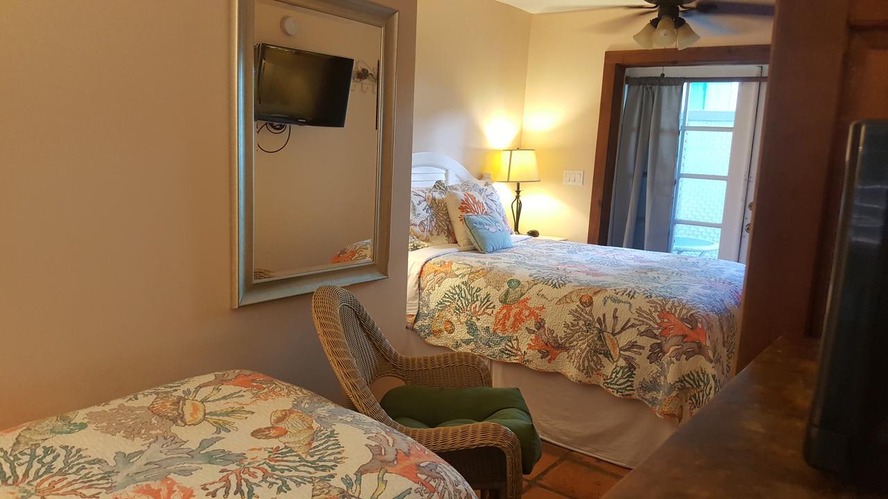 Courtney'S Place Historic Cottages & Inns Key West Eksteriør bilde