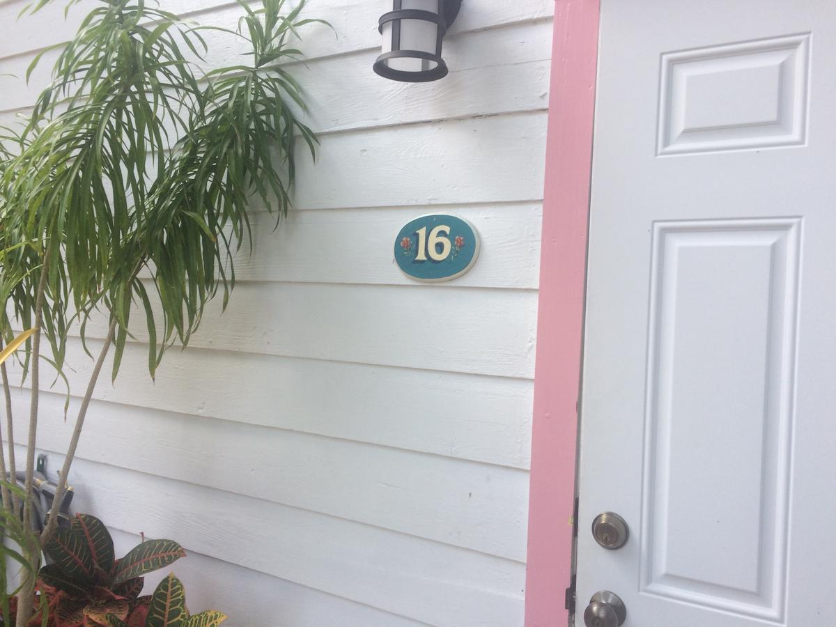 Courtney'S Place Historic Cottages & Inns Key West Eksteriør bilde